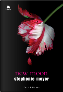 New Moon by Stephenie Meyer