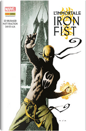 Marvel Omnibus: L'immortale Iron Fist by Ed Brubaker, Matt Fraction