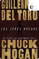Los seres huecos by Chuck Hogan, Guillermo del Toro