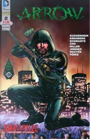 Arrow/Smallville n. 2 by Andrew Kreisberg, Ben Sokolowski, Bryan Q. Miller, Lana Cho, Marc Guggenheim, Wendy Mericle