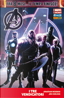 Avengers n. 37 by Jonathan Hickman, Nick Spencer, Sam Humphries