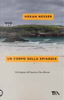 Un corpo sulla spiaggia by Hakan Nesser