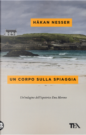 Un corpo sulla spiaggia by Hakan Nesser