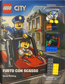 Furto con scasso. Lego City by Steve Behling